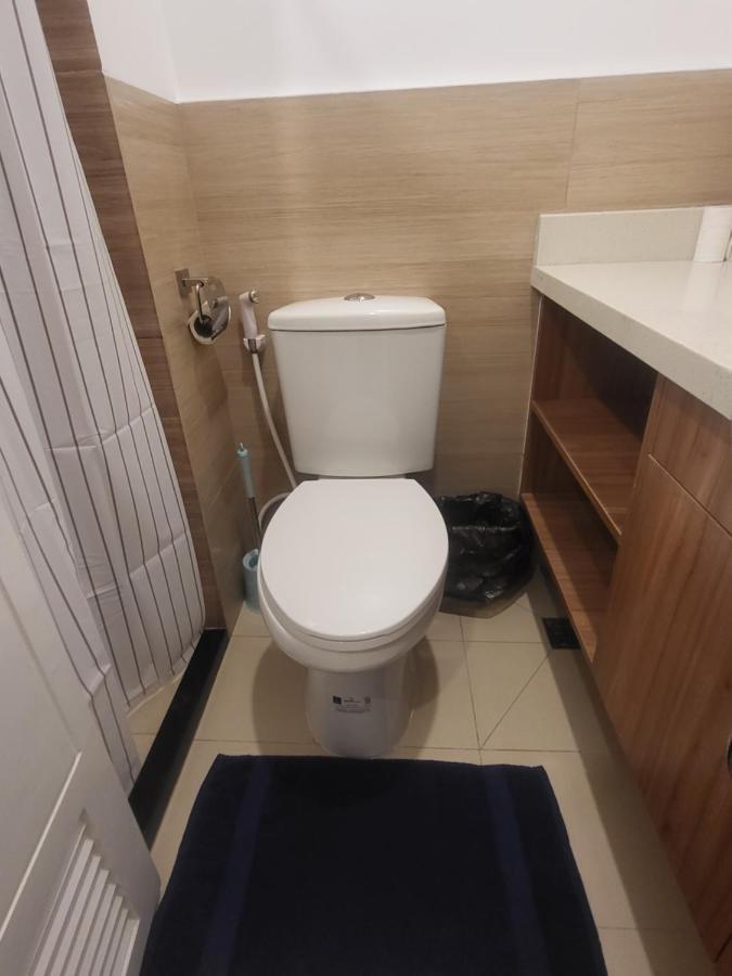 Spacious Minimalist Studio At Matina Enclaves Davao Stadt Exterior foto
