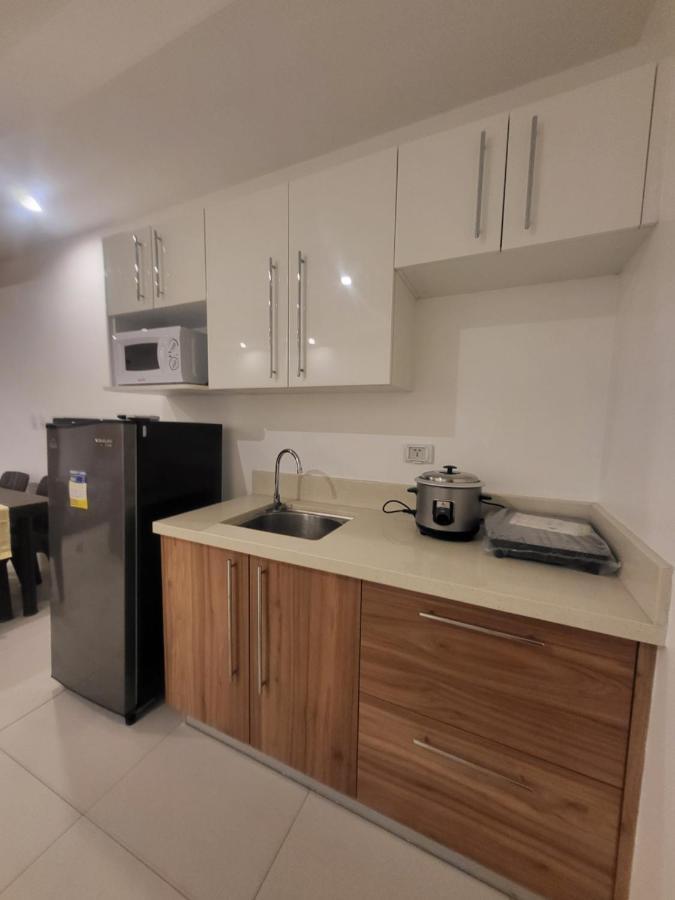 Spacious Minimalist Studio At Matina Enclaves Davao Stadt Exterior foto